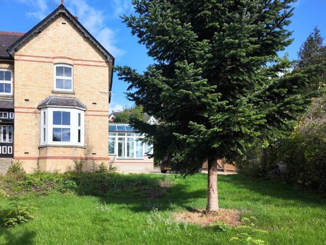 Gravel Hill Drive, Kington HR5, 3 bed semi detached house to rent, £1,100 pcm | PrimeLocation