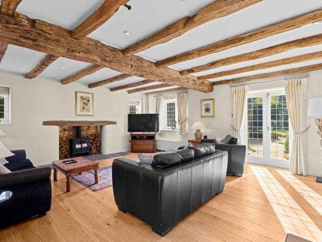 Gravelpits Lane, Gomshall, Guildford, GU5