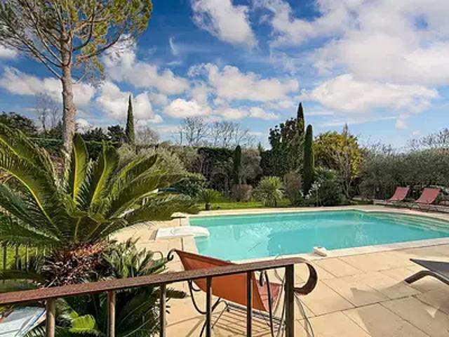 Graveson 13690 Achat / Vente maison 5 pièces t5 au dernier étage