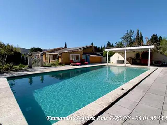 Graveson 13690 Achat / Vente maison 8 pièces t8 piscine jardin