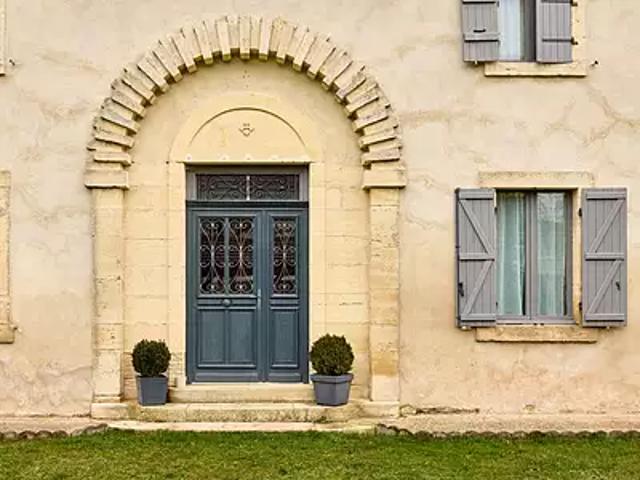 Gray 70100 Achat / Vente maison 14 pièces t14 cave parking