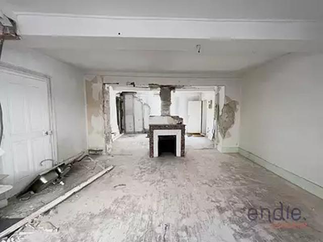 Gray 70100 Achat / Vente appartement 2 pièces t2 au dernier étage terrasse