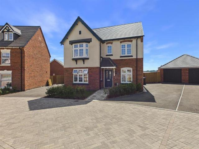 Grayling Road, Market Harborough 4 bed detached house to rent £2,700 pcm £623 pw