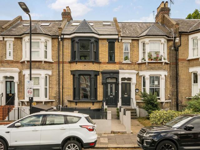 Grayling Road, Grayling Road N16, 5 bed property to rent, £9,500 pcm | PrimeLocation