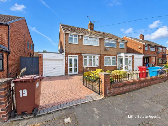 Grays Avenue, Prescot, L35 3 bed house to rent £1,100 pcm £254 pw