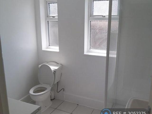 Grays, Grays, RM20 3 bed terraced house to rent £1,500 pcm £346 pw