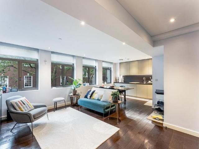 Gray's Inn Road, London, WC1X 1 bed apartment to rent £3,400 pcm £785 pw