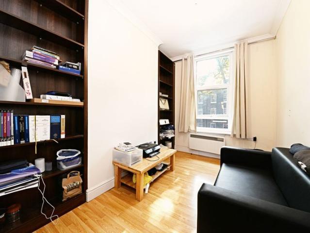 Gray's Inn Road, London WC1X, 1 bed flat to rent, £2,000 pcm | PrimeLocation
