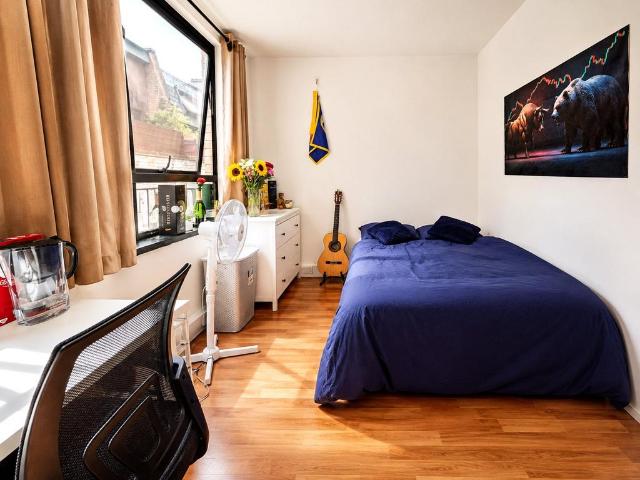 Grays Inn Road, London, WC1X Property to rent £1,090 pcm £252 pw