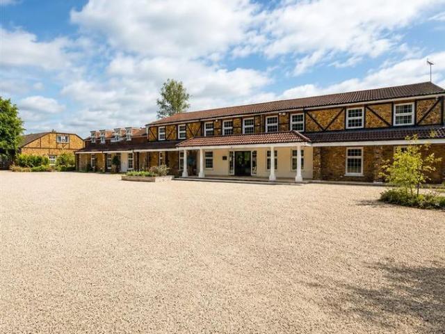 Grays Park Road, Stoke Poges, Slough SL2, 6 bed property to rent, £6,750 pcm | PrimeLocation
