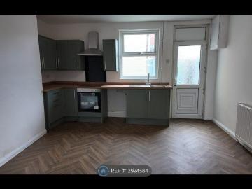 Grays Road, Barnsley S71, 2 bed terraced house to rent, £725 pcm | PrimeLocation