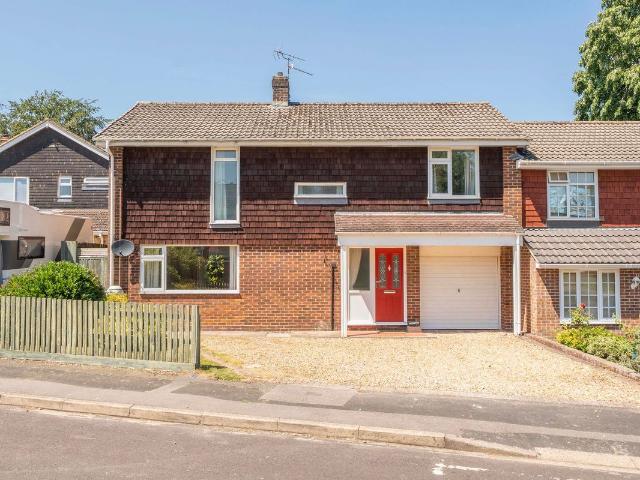 Grayshott Close, Winchester SO22, 3 bed semi detached house to rent, £1,750 pcm | PrimeLocation