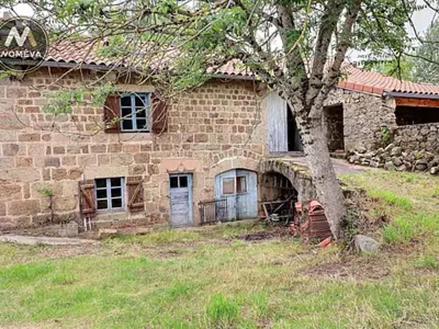 Grazac 43200 Achat / Vente maison 3 pièces t3 au dernier étage