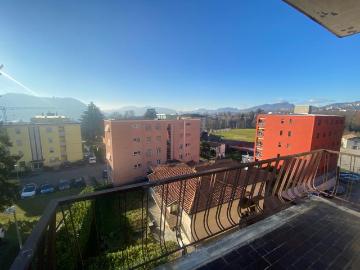 Grazioso 3.5 locali al piano rialzato a Vacallo
