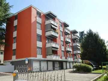 GRAZIOSO APPARTAMENTO 3.5 LOCALI 3 PIANO