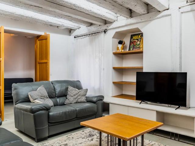 Grazioso appartamento con corte