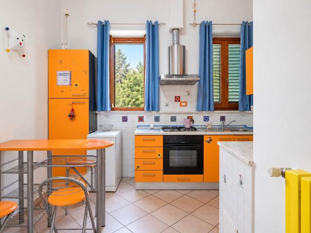 GRAZIOSO ED ORIGINALE MONOLOCALE RIF. 1/2701