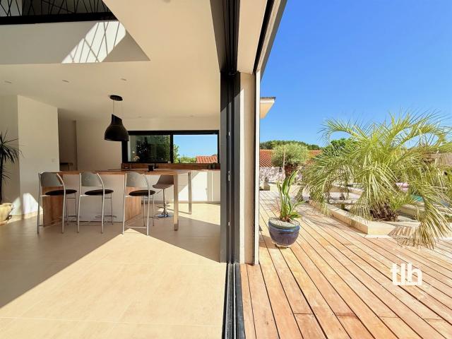 Grabels, A Vendre Villa 5 pièces 180m2 sur 775m2 de terrai. 180m² Montpellier
