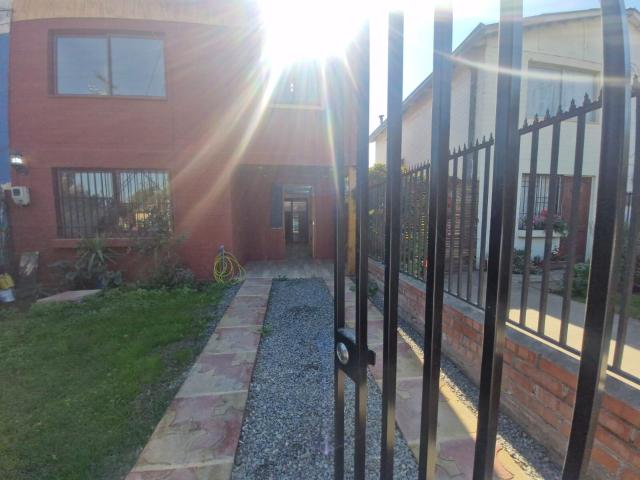 GRACE KELM VENDE /CASA NUEVA/100M2/3DORM/1BAÑO/COCINA INDEP/PATIO Y EST/EN EL MONTE