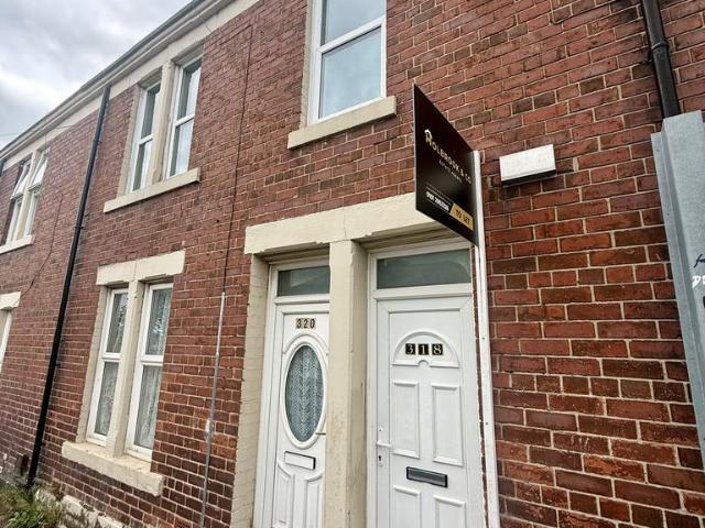 Grace Street, Newcastle upon Tyne NE6 3 bed flat to rent £795 pcm £183 pw
