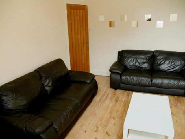 Graceful 4 bedroom student house in Rusholme