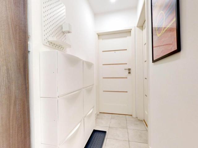 Graceful single bedroom in Jary