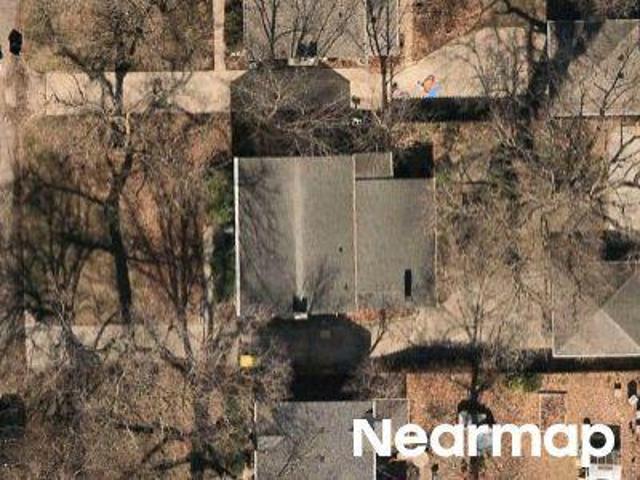 Graceland Ave