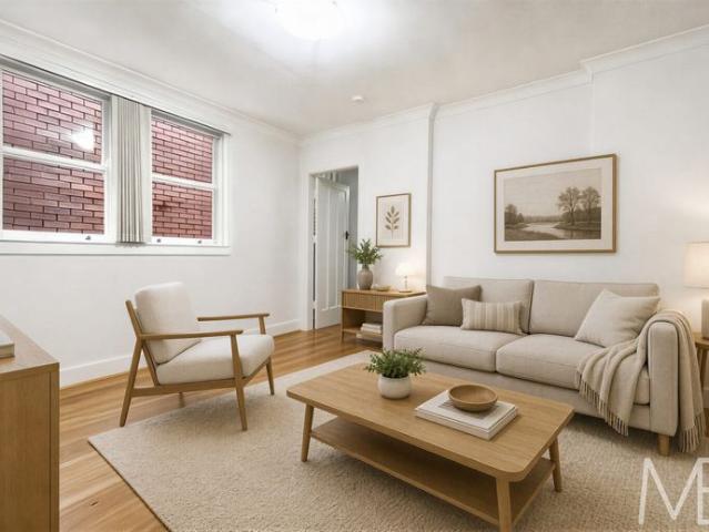 Gracious Boutique Apartment In The Exclusive Heart Of McMahons Point