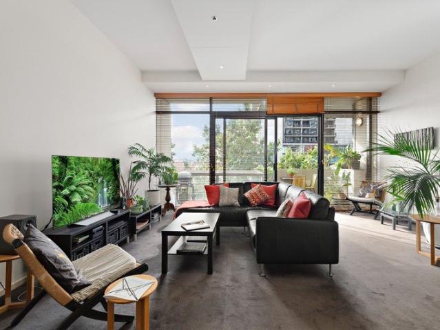 Gracious Sun Filled Living Mondo Melbourne Terrace