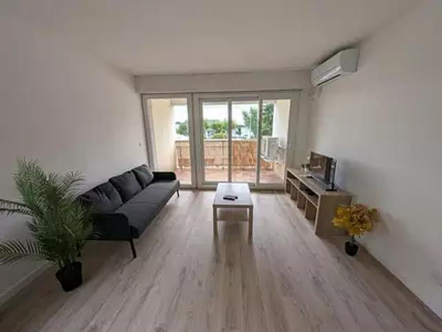 Gradignan 33170 Location appartement 1 pièce t1 au dernier étage balcon