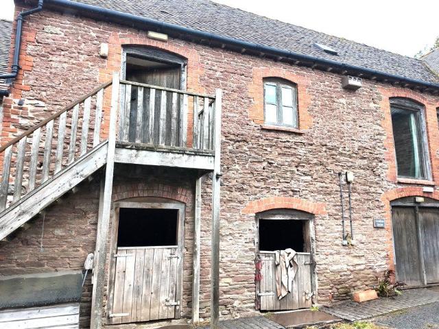 Grafton Farm, Leominster WR15, 2 bed flat to rent, £675 pcm | PrimeLocation
