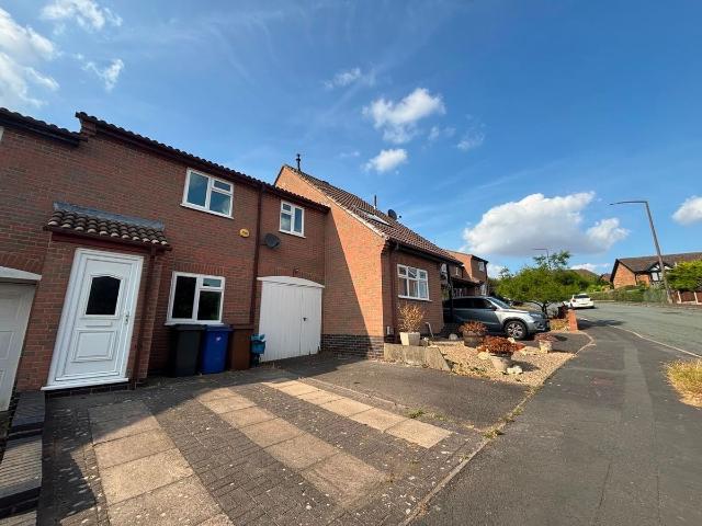 Grafton Road, Burton On Trent DE15, 2 bed terraced house to rent, £850 pcm | PrimeLocation