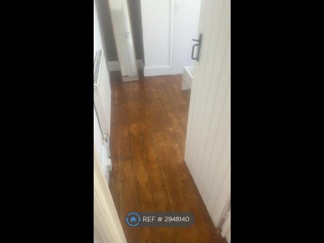 Grafton Road, London NW5, 2 bed maisonette to rent, £2,900 pcm | PrimeLocation