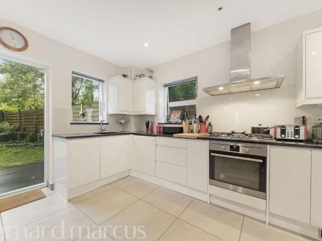 Grafton Road, New Malden, Surrey KT3, 4 bed town house to rent, £3,500 pcm | PrimeLocation