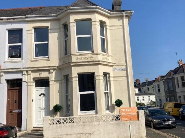 Grafton Road, Plymouth PL4 5 bed house to rent £2,708 pcm £625 pw
