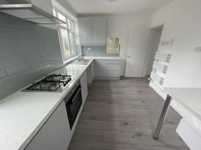 Graham Gardens, Luton LU3, 3 bed detached house to rent, £1,800 pcm | PrimeLocation