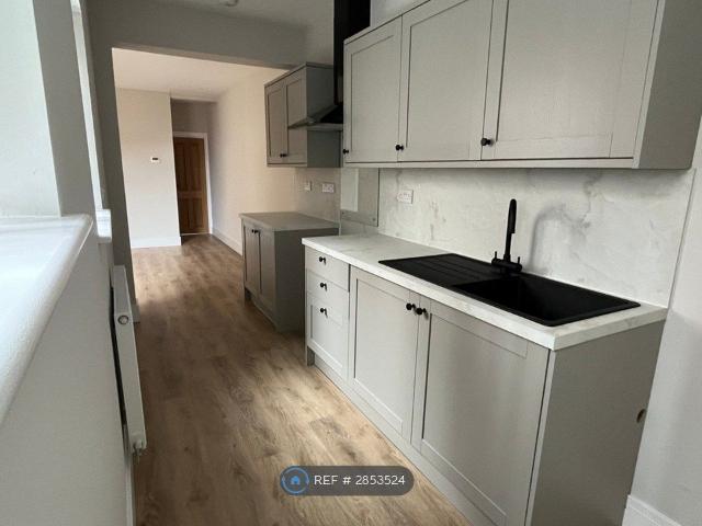 Graham St, Ilkeston DE7, 2 bed terraced house to rent, £850 pcm | PrimeLocation
