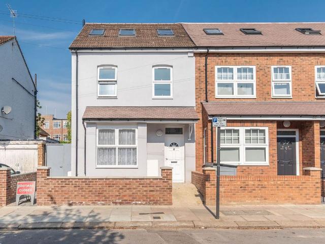 Graham Road, Harrow Weald, Harrow HA3, 1 bed flat to rent, £1,400 pcm | PrimeLocation