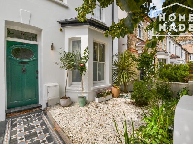Graham Road SW19, 6 bed terraced house to rent, £4,400 pcm | PrimeLocation
