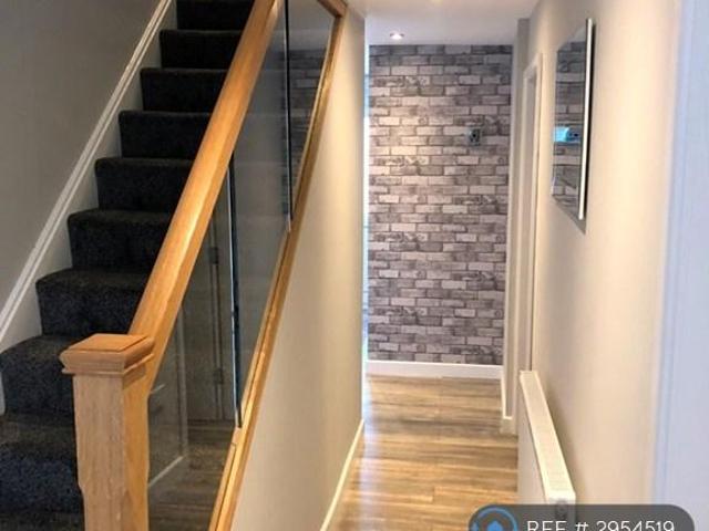 Graisley Lane, Wednesfield, WV11 1 bed in a house share to rent £595 pcm £137 pw