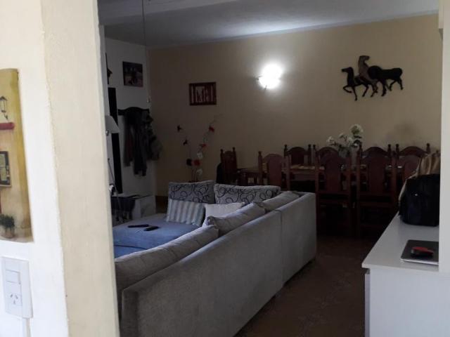 Gral Pacheco Casa 4 Amb. 2 Baños Gje Amp. Fdo C/pileta en Inmomap