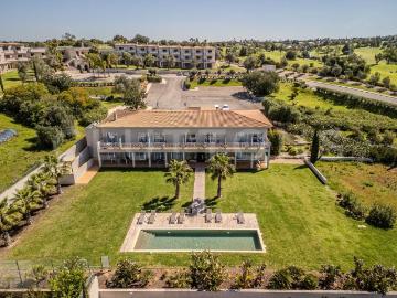 Gramacho Estúdio em empreendimento de Golfe de Luxo 17m² Estômbar e Parchal