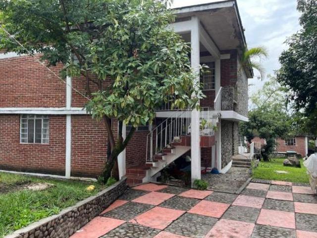 Gramdiosa Casa en las Brisas Cuautla, Morelos