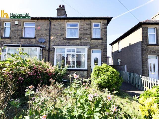 Gramfield Road, Huddersfield 2 bed semi detached house to rent £750 pcm £173 pw