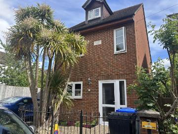 Gramshaw Road, Salisbury SP2, 3 bed detached house to rent, £1,500 pcm | PrimeLocation