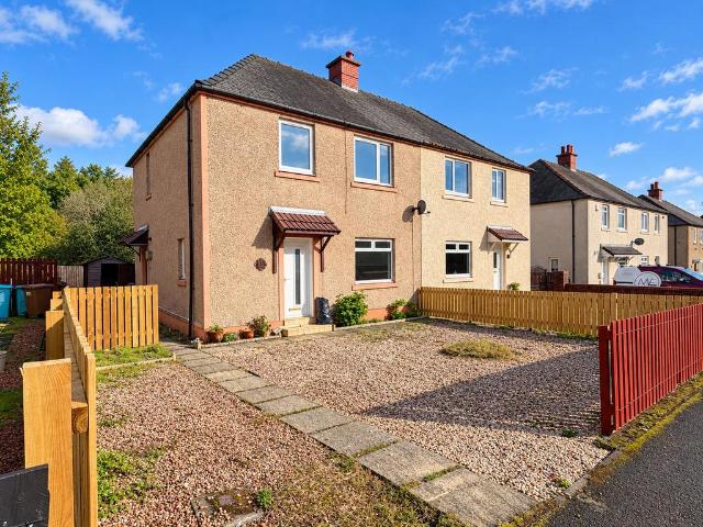 Grampian Road, Wishaw, ML2 3 bed semi detached house to rent £1,100 pcm £254 pw