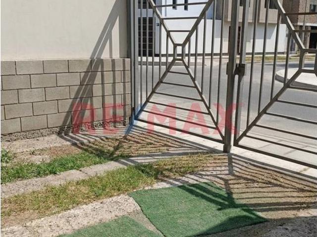 Gran Oferta De Venta! Departamento Primer Piso. Ubicado En Las Dalias N°271 Urb. Miraflores I Etapa $76.000
