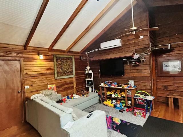 ¡Gran Oportunidad! Oferta Casa más cabañas en Parcela a 15min. Del centro de Valdivia | 7 dormitorios por 295000. 00 en Valdivia
