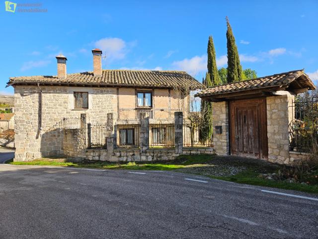 GRAN OPORTUNIDAD! AMPLIA CASA EN MANSILLA DE BURGOS