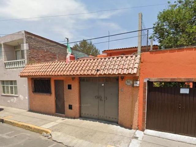¡Gran Oportunidad! Casa de Remate en Iztacalco